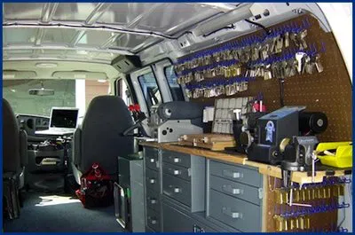 Advantage Locksmith Store Dublin, OH 614-321-2085 - 2-mobile-locksmith